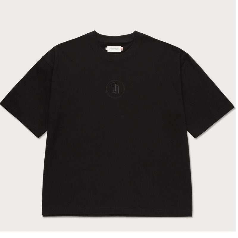 Honor The Gift H Stamp Box Tee | Black